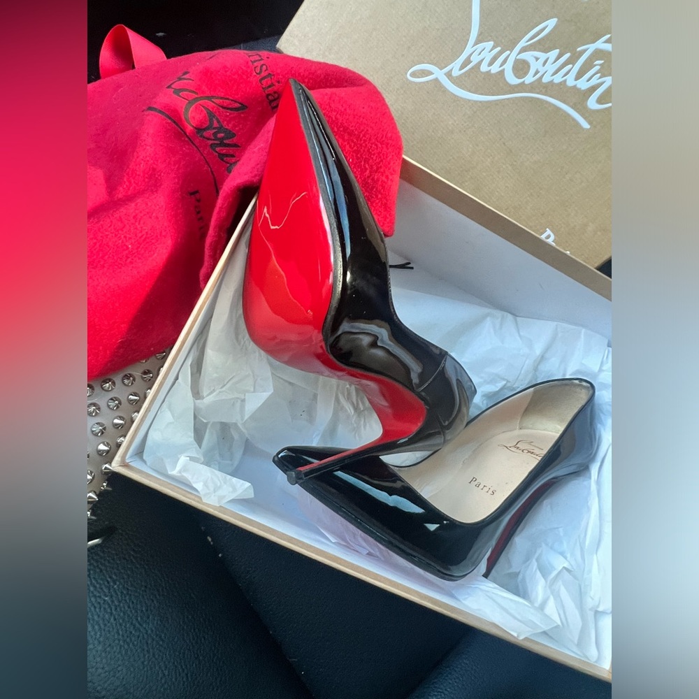 Christian Louboutin So Kate 120